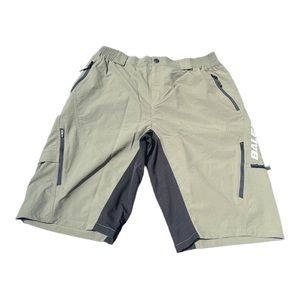 NWT Mens BaLeaf Cargo Hiking / Fishing Pants